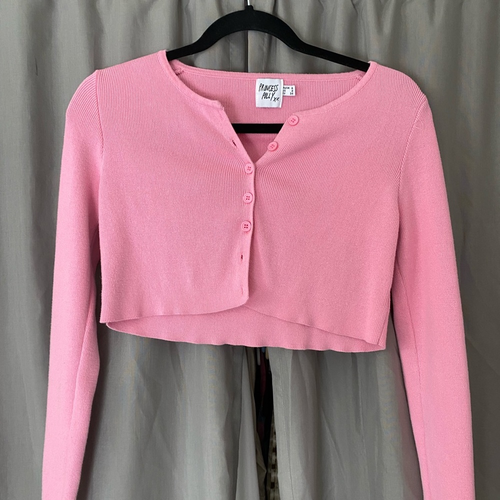 pink sweater!